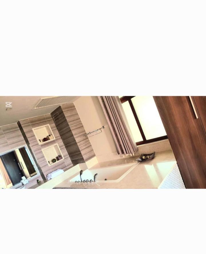 Hotel Hapisaro Mombasa Zewnętrze zdjęcie